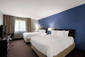 Suite, Multiple Beds, Non Smoking | Pillow-top beds, desk, laptop workspace, iron/ironing board - Quality Inn & Suites Oklahoma City North (Oklahoma City)