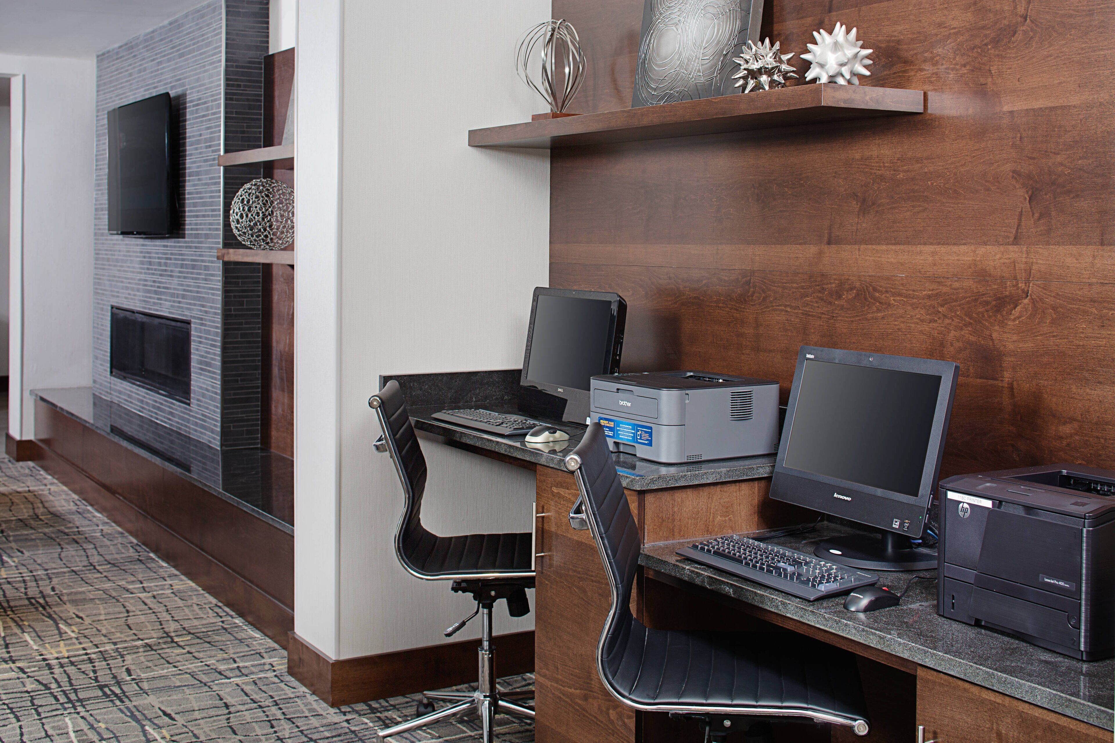 Photo - Courtyard Manchester-Boston Regional Airport