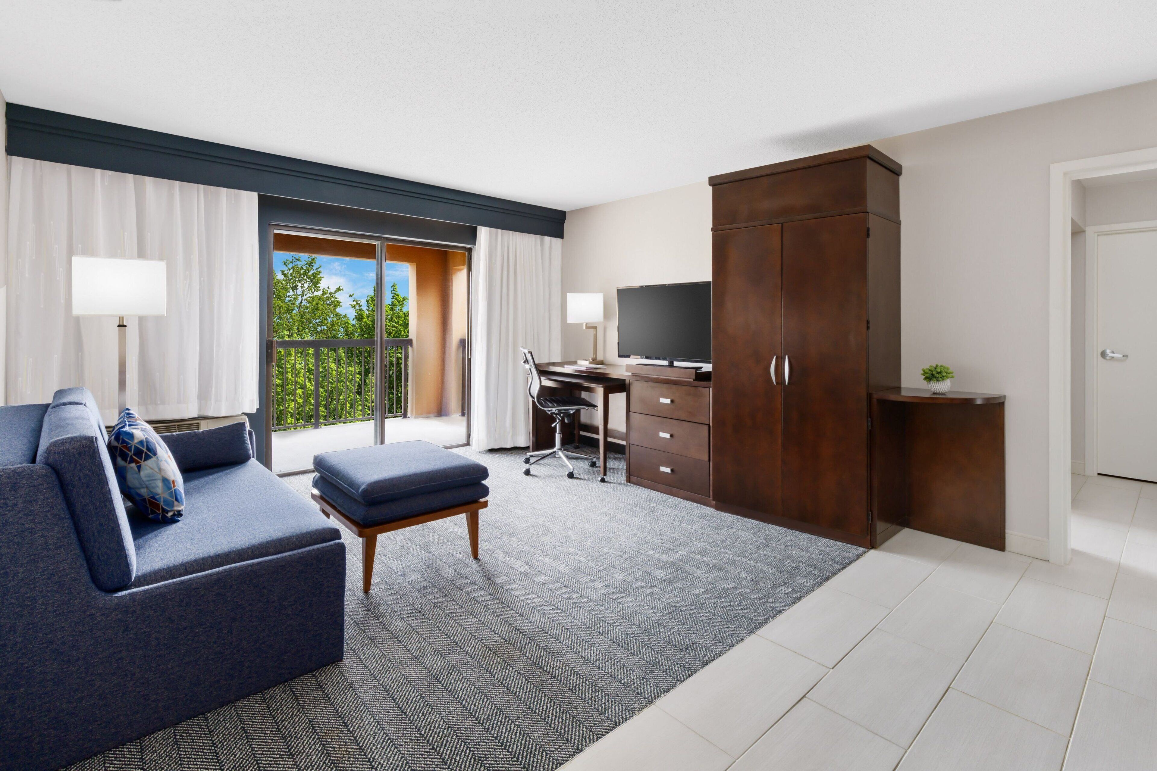 Photo - Courtyard Manchester-Boston Regional Airport