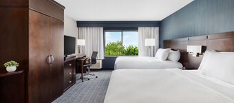 Courtyard by Marriott Manchester - Boston Regional Airport