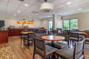 Free daily buffet breakfast