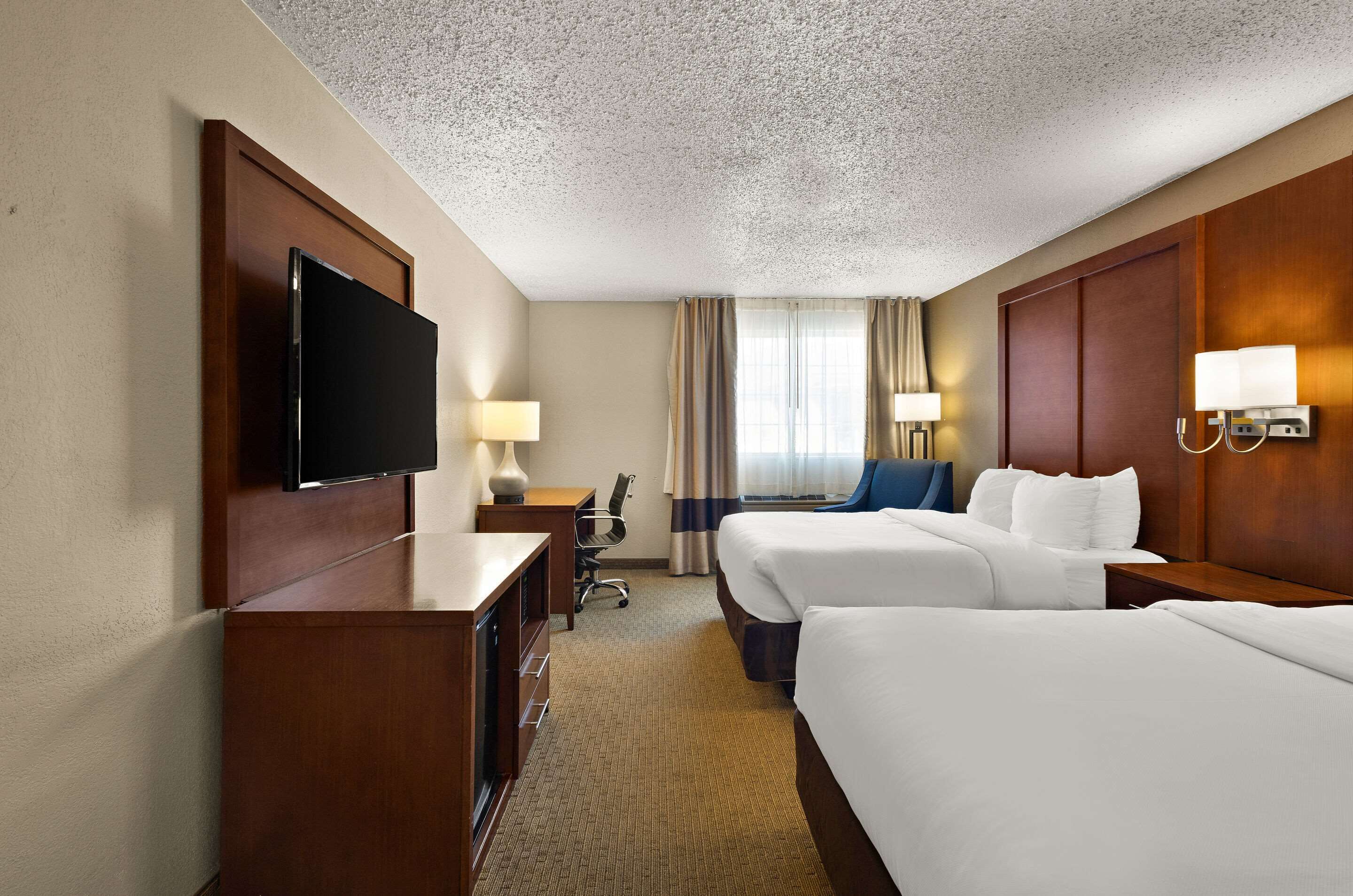 Standard Room, 2 Queen Beds, Non Smoking | Desk, iron/ironing board, cots/infant beds, rollaway beds