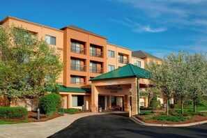 View from property - Courtyard by Marriott Detroit Pontiac/Auburn Hills (Pontiac)