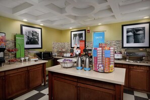 Restaurant - Hampton Inn Franklin (Franklin)