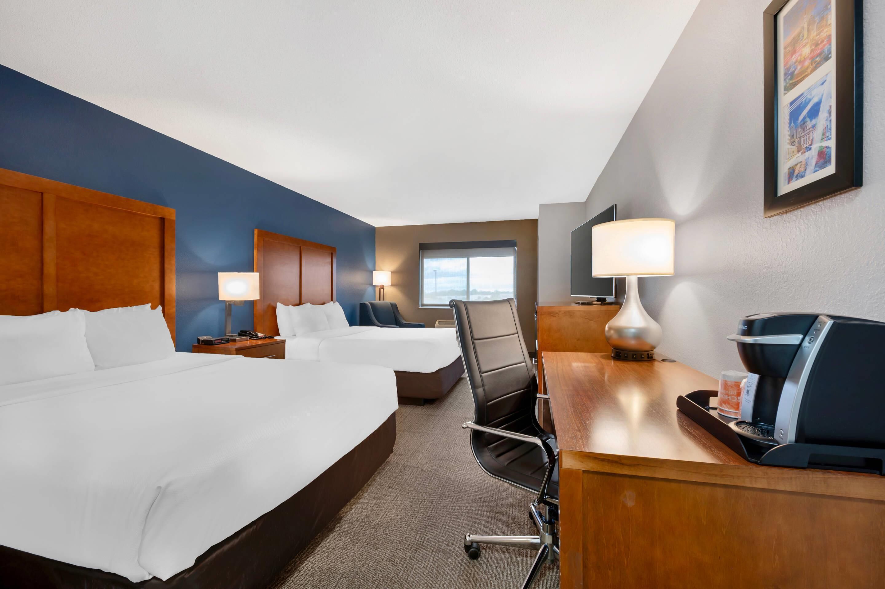 Desk, iron/ironing board, free WiFi, bed sheets