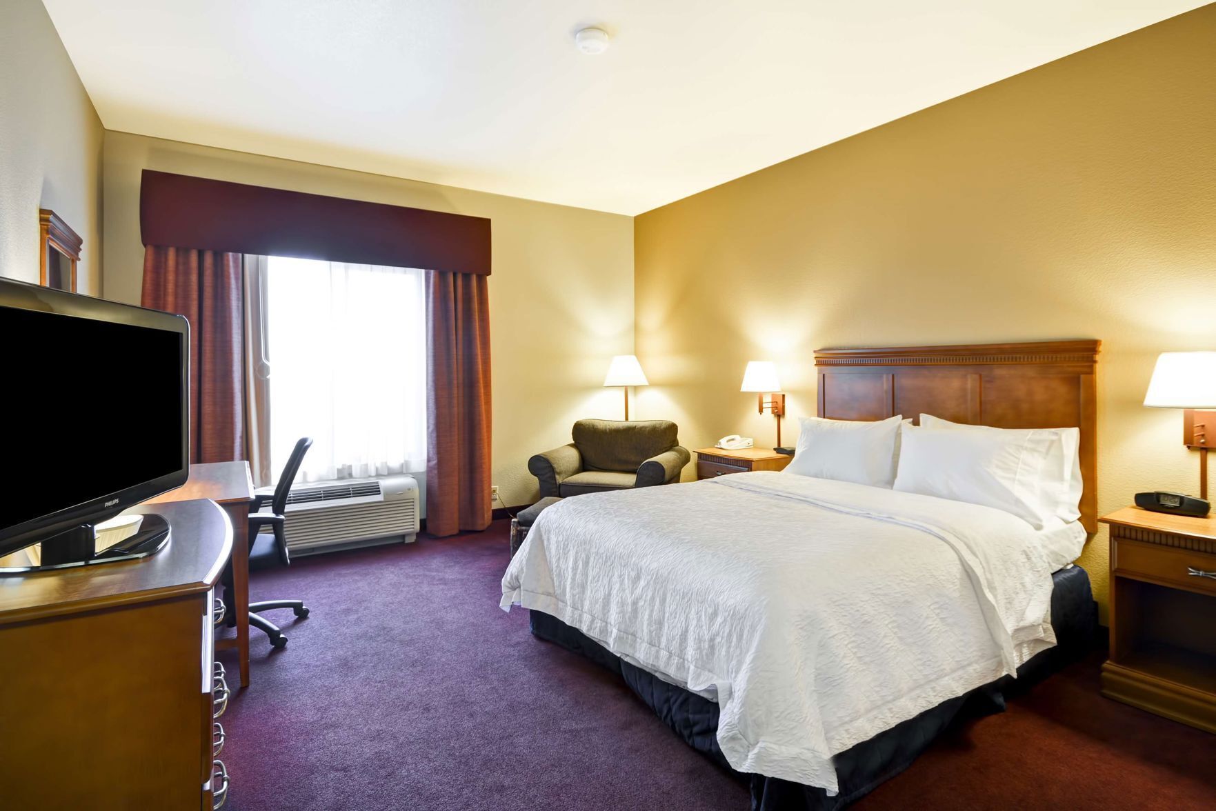 In-room safe, desk, iron/ironing board, free cots/infant beds