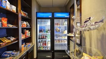 Snack bar