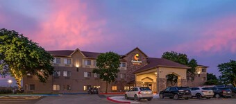 คอมฟอร์ตสวีทส์ โอมาฮา อีสต์ - เคาน์ซิลบลัฟส์