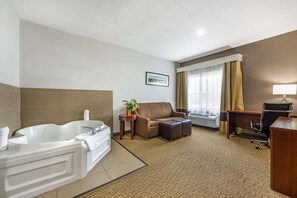 Suite, 1 King Bed, Non Smoking - Comfort Suites Omaha East-Council Bluffs (Council Bluffs)