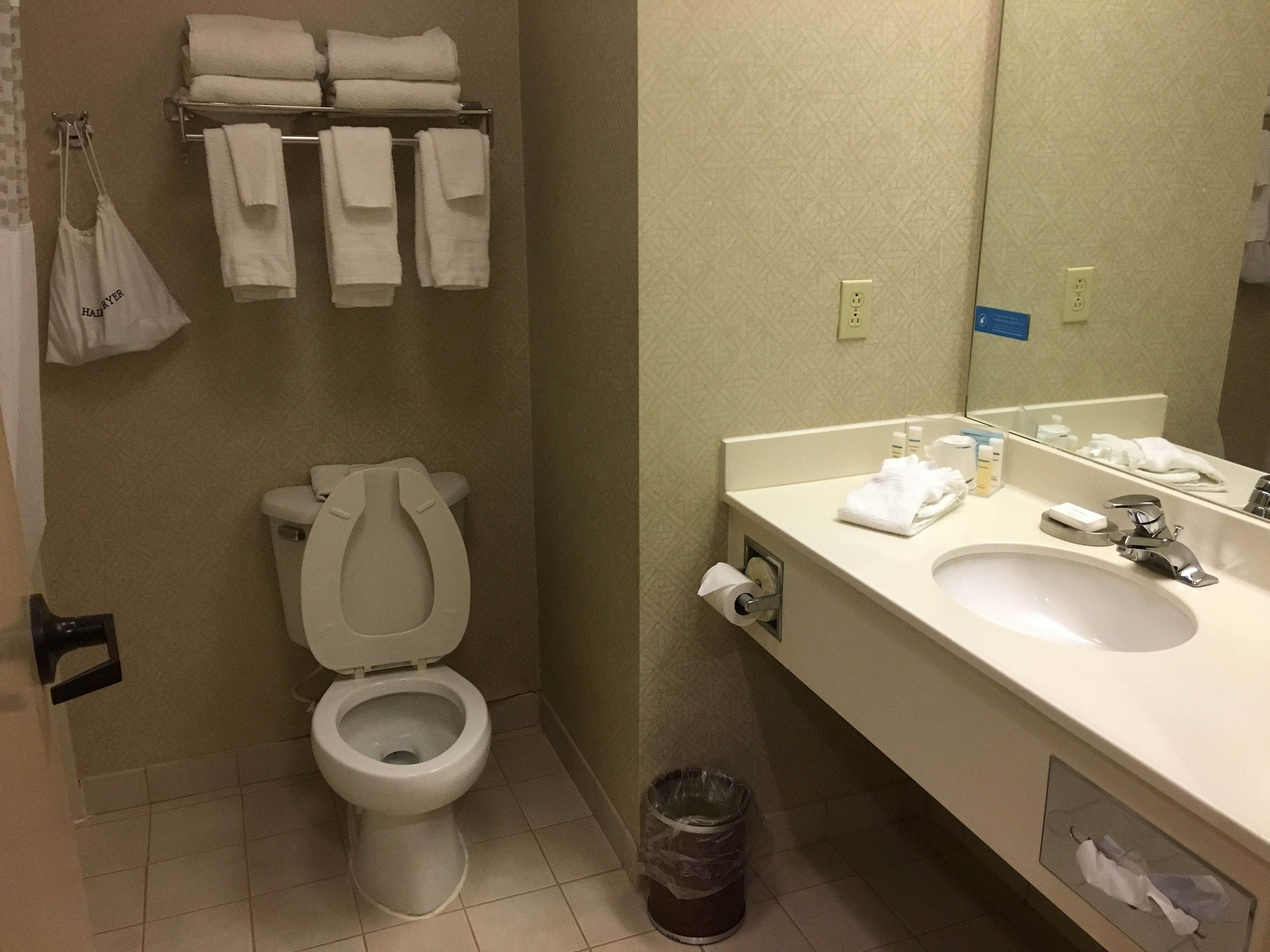 combined shower/bathtub, free toiletries, hair dryer, bathrobes