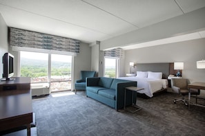 Suite, 1 King-Bett, Nichtraucher | Wohnbereich | LCD-Fernseher