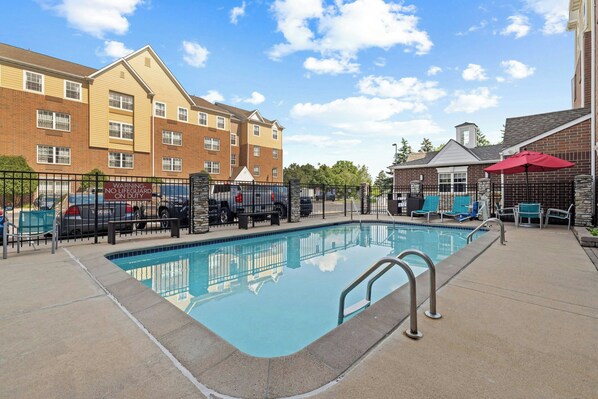 Seasonal outdoor pool