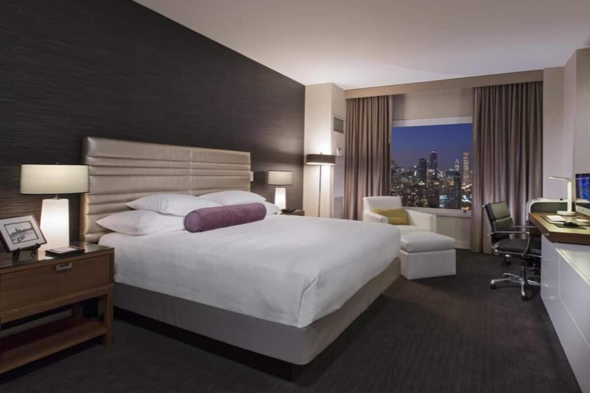 Premium bedding, down comforters, pillowtop beds, in-room safe