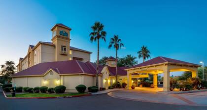 La Quinta Inn & Suites by Wyndham Phoenix West Peoria