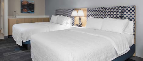 Cobrellits i caixa forta a l'habitació