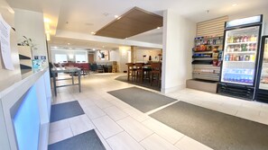 Snack-bar