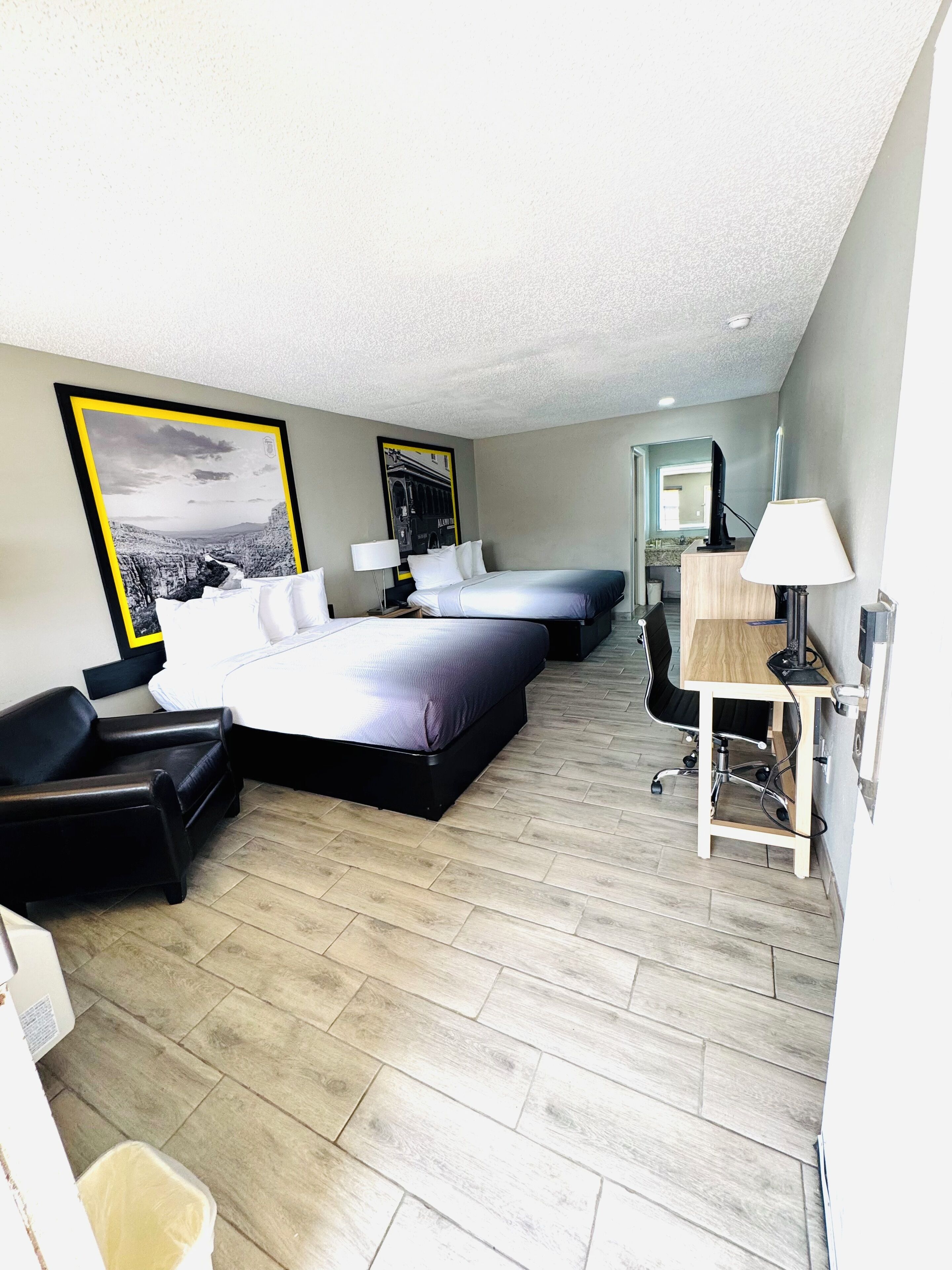 Desk, iron/ironing board, free WiFi, bed sheets