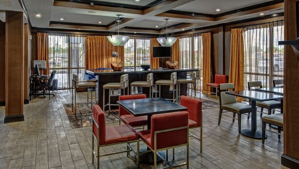 Lobby - Hampton Inn Tullahoma (Tullahoma)