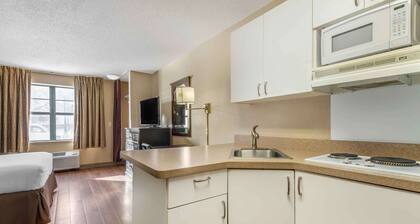 Extended Stay America Suites Minneapolis Maple Grove