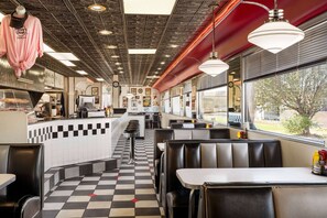 Breakfast, lunch, dinner served; American cuisine 