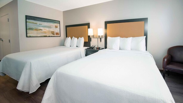Room - Extended Stay America Suites Seattle Lynnwood (Lynnwood)