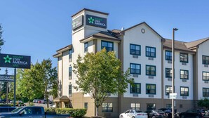 Exterior - Extended Stay America Suites Seattle Lynnwood (Lynnwood)