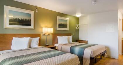 Birch Hill Suites Sulphur