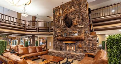 The Grand Hotel at the Grand Canyon