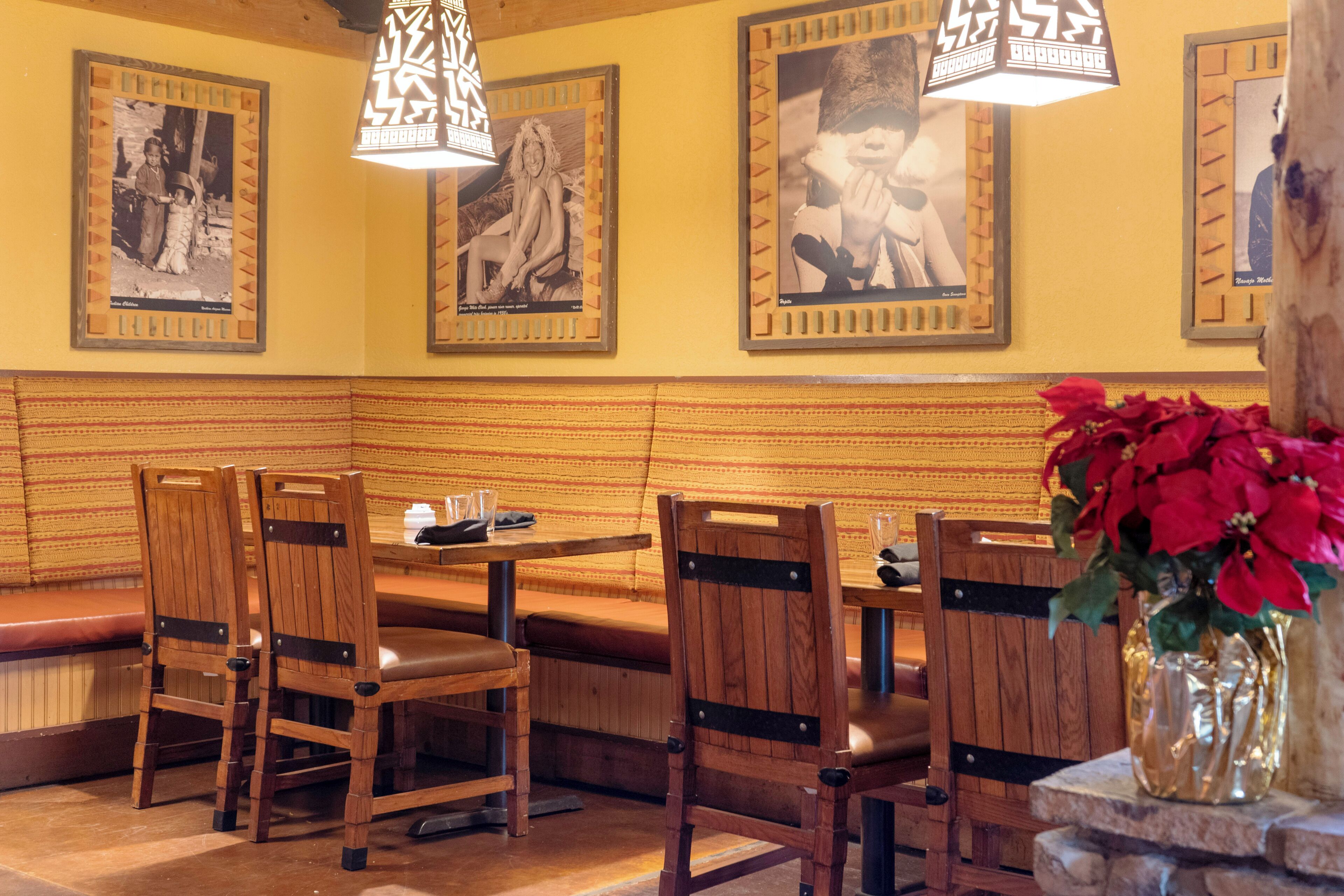 breakfast, lunch, dinner served; american cuisine