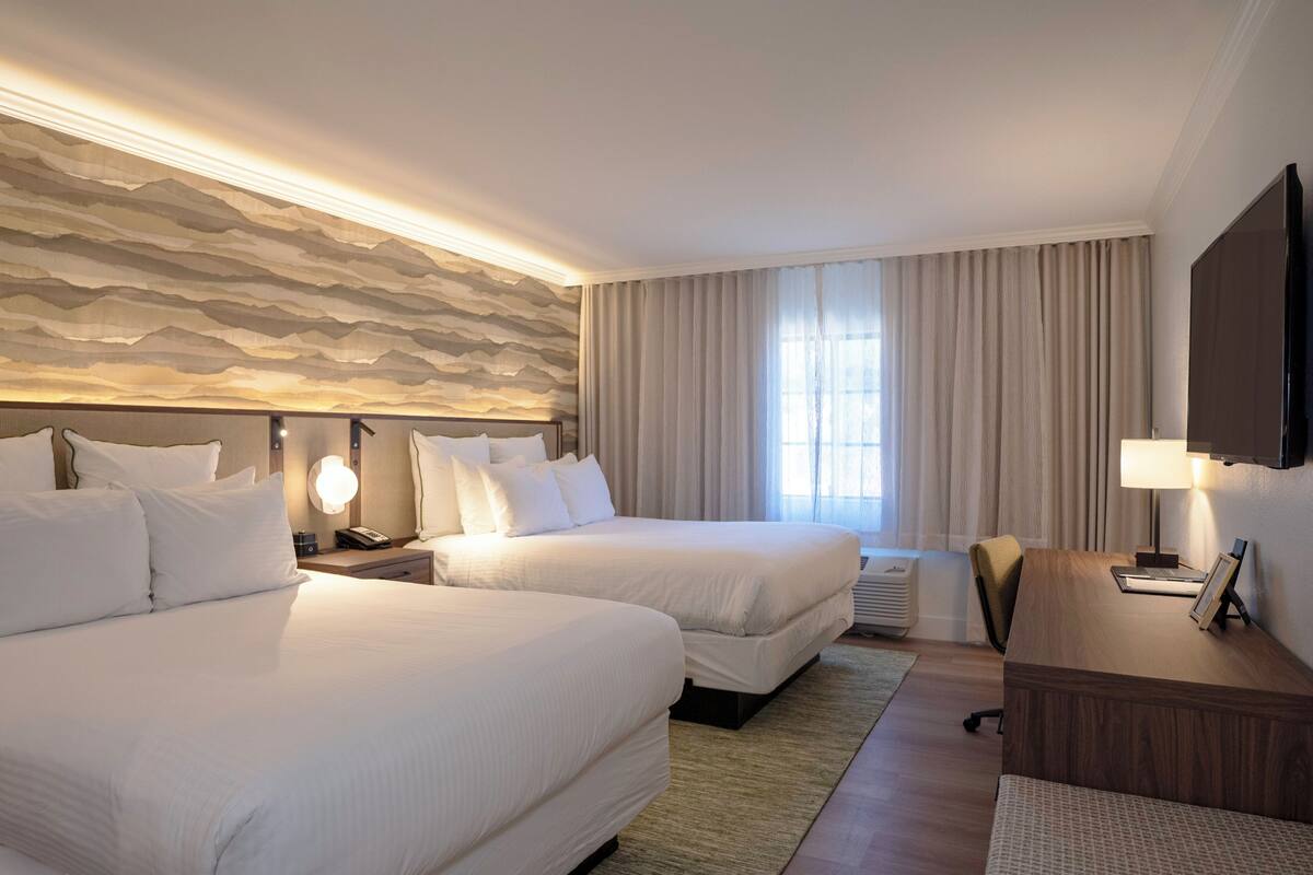 Premium bedding, pillow-top beds, in-room safe, desk