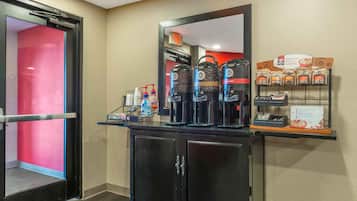 Bao gồm bữa sáng mang đi hàng ngày