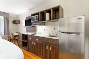 Room, 2 Double Beds, Non Smoking | Premium bedding, desk, laptop workspace, free WiFi