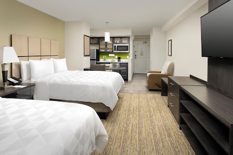 Premium bedding, in-room safe, desk, blackout drapes. Candlewood Suites Alexandria West by IHG
