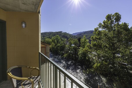 River Terrace Resort Convention Center - Image 11