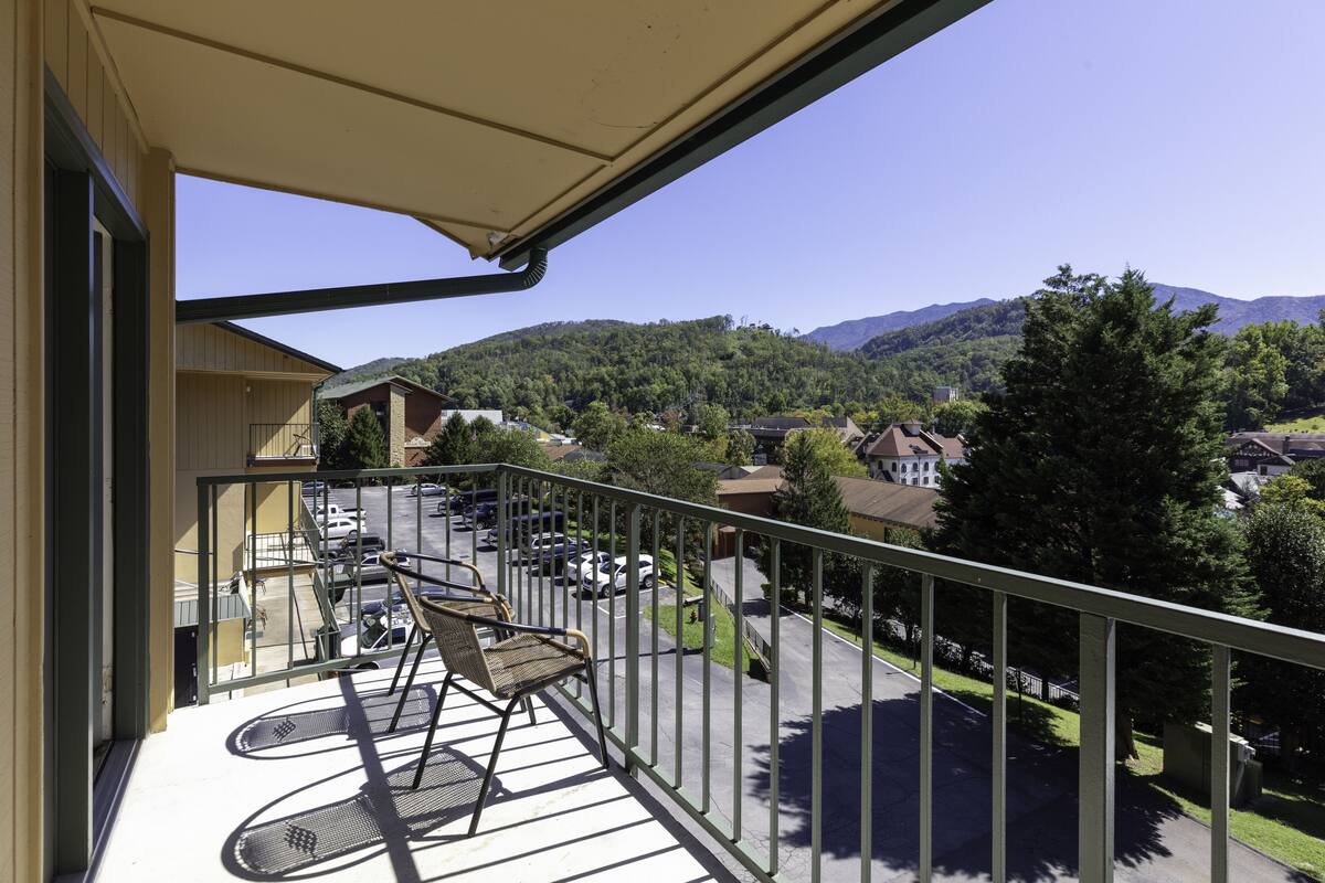 Rom – signature, 1 kingsize-seng | Balkong