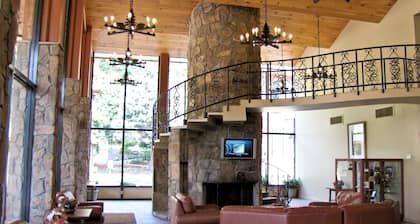 River Terrace Resort & Convention Center