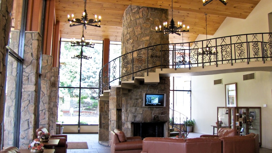 River Terrace Resort & Convention Center