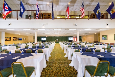 River Terrace Resort Convention Center - Image 28