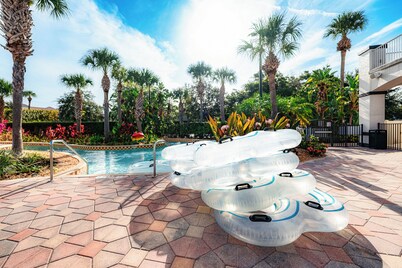 FantasyWorld Resort