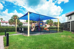 Außen-Kinderspielplatz
