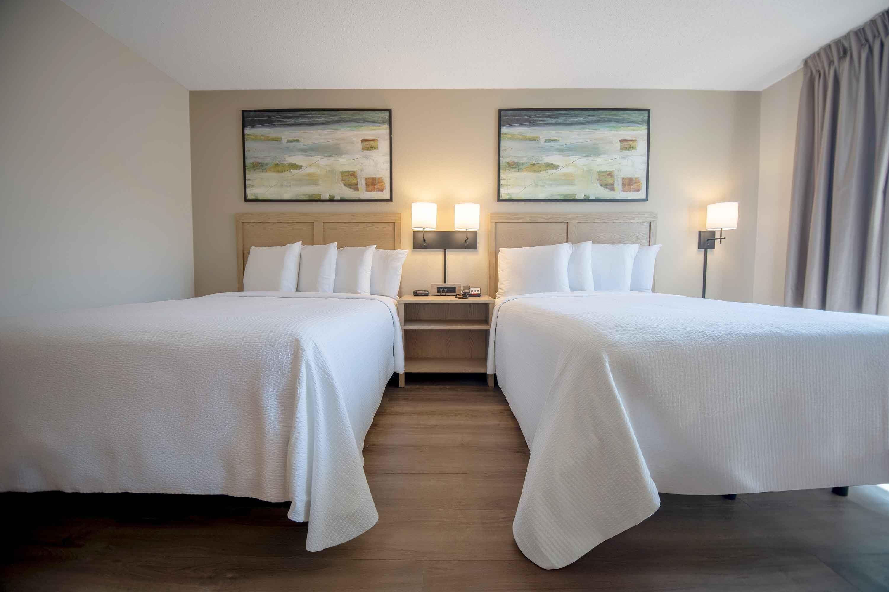 Estudio Premium, 2 camas de matrimonio, no fumadores | Baño | Ducha y bañera combinadas y artículos de higiene personal gratuitos