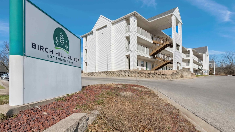 Birch Hill Suites Kansas City – Independence