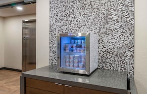 Free daily on-the-go breakfast  - Extended Stay America Premier Suites Seattle Bellevue Downtown (Bellevue)