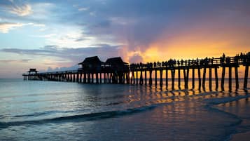 Beach nearby, white sand, free beach shuttle, sun-loungers