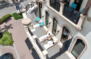 Property amenity at Inn on Fifth