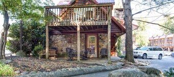 ควอลิตี้อินน์ ครีกไซด์ - ดาวน์ทาวน์แกตลินเบิร์ก