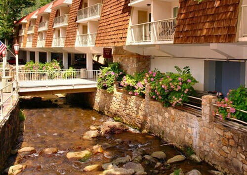 Quality Inn Creekside - Downtown Gatlinburg