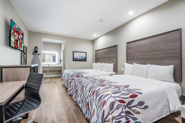 WiFi (free), bed sheets