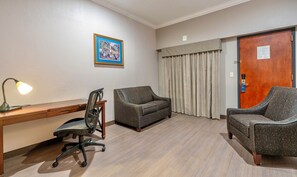 Suite, 2 Double Beds, Non Smoking