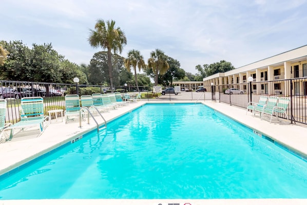 Piscine extérieure